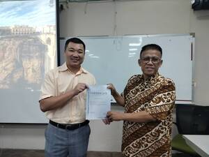 印尼萬隆州立理工大學(Politeknik Negeri Bandung)企管系教師赴本校訪問及進行學術交流圖片
